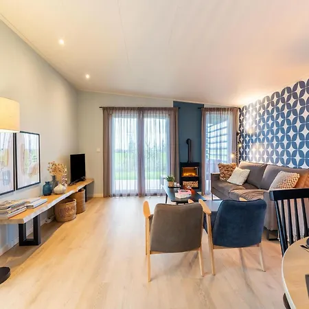 別荘 Bij De Bakker *