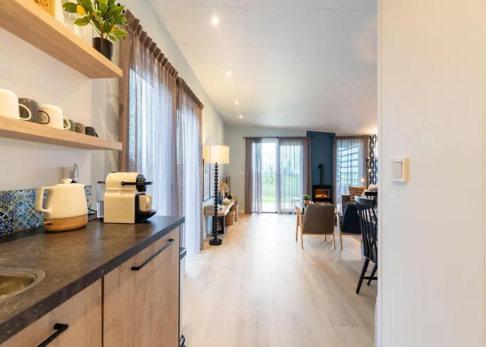 Bij De Bakker Tatil Evi Oud Ade